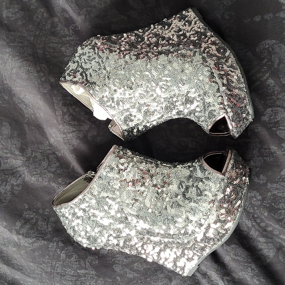 Sequin Wedges